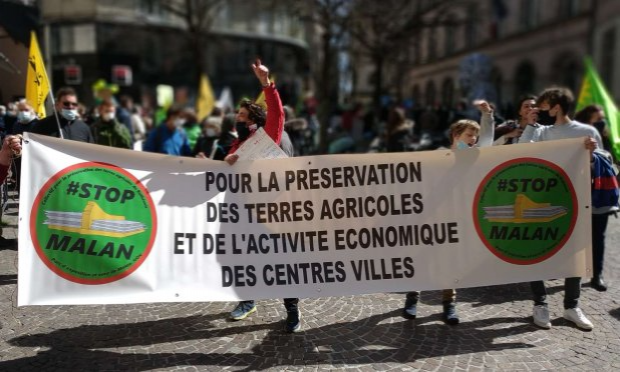 Petition : Non à la bétonnisation de 25 ha à Malan en périphérie de Rodez, non à ce triple projet de parc des expositions, de zone d’activités et d'infrastructures routières, non à cette dépense inutile de 47 millions d'euros d'argent public !
