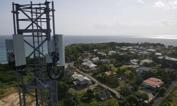 Petition : Contre l'antenne de 45m de haut au cœur des habitations et à proximités de sites protégés en Guadeloupe