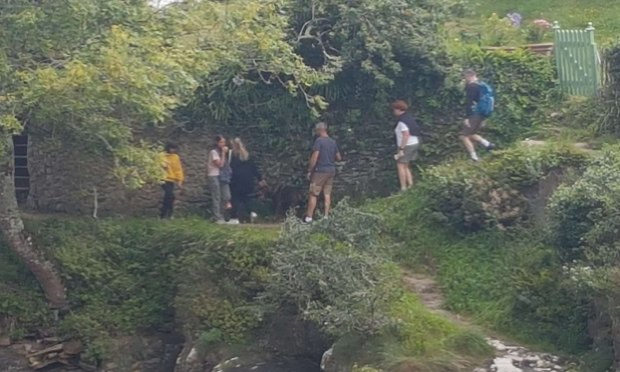 Petition : Sauvegardons ensemble le sentier côtier du port de Doëlan !