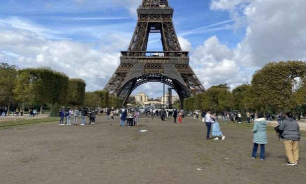 Petition : Le Champ-de-Mars souffre, pour qu'il retrouve sa splendeur !
