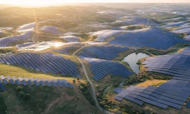 Petition : 200 hectares de panneaux photovoltaïques sur des terres agricoles et naturelles du Causse Comtal à Salles la Source, Muret-le-Château et Rodelle, 22 associations disent non !