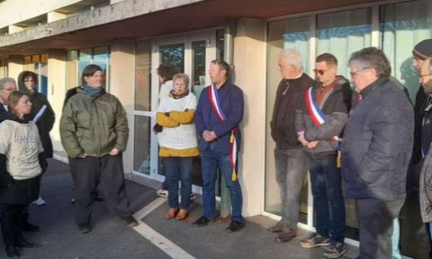 Petition : Non à la fermeture d'une classe maternelle à St Gervais d'Auvergne