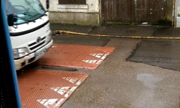 Petition : Danger : coussins berlinois accidentogènes pour les deux roues