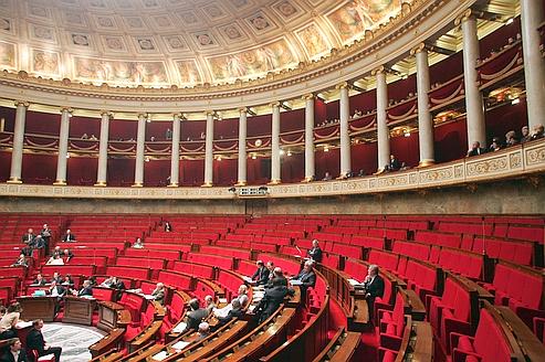 Halte aux frais de l'Etat