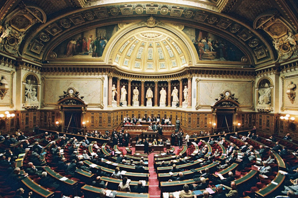 Pour la suppression du Sénat 