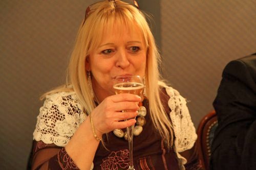 NON à l'application liberticide de la loi EVIN par la Poste, service public