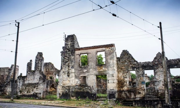 Soutien à Robert Hébras et aux familles de victimes du massacre d'Oradour