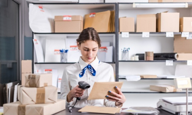 Pour une réouverture totale avec tout ses services de la poste de Meyreuil