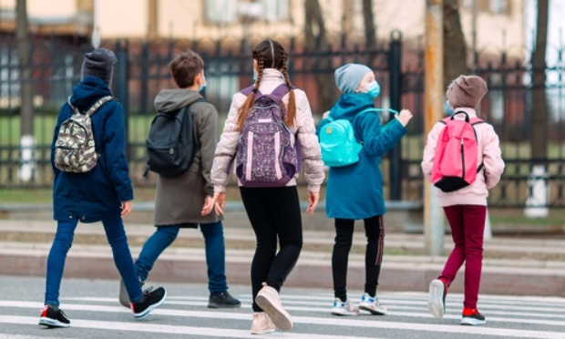 Pour la mise à disposition d'un moyen supplémentaire à l'école élémentaire Les Jardins
