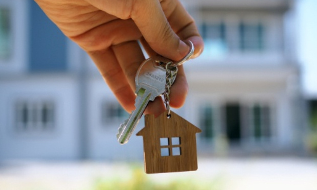 Pour l'abrogation des lois pro-squatteurs