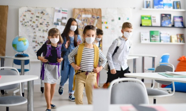 Laissez nos enfants respirer en classe