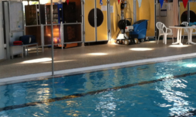 Stop aux fermetures des piscines à Paris et en région parisienne !