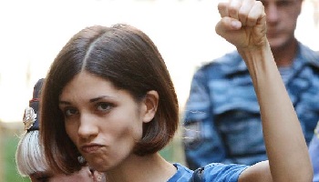 Soutien aux Pussy Riot et à Nadejda Tolokonnikova