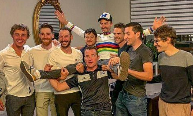 Légion d'honneur pour Alaphillipe et l'équipe de France de cyclisme