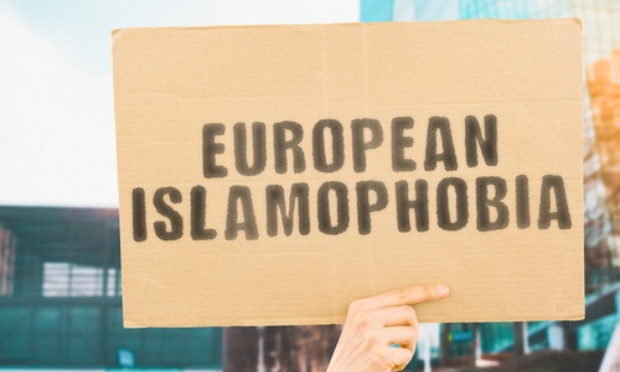 Stop à l'islamophobie et au racisme décomplexé de l'état et des médias