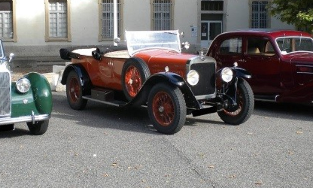 Pour maintenir le droit de circuler avec un véhicule de collection