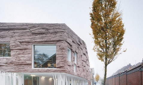 Nous souhaitons davantage d'animateurs en cantine et en garderie pour le bien-être de nos enfants sur les temps périscolaires