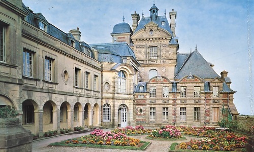 Pour la préservation du Clos des Fées, château de Saint-Jouin-Bruneval