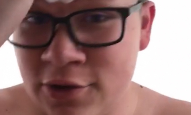 Rasage pour Tom