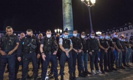 Soutenir nos forces de l'ordre