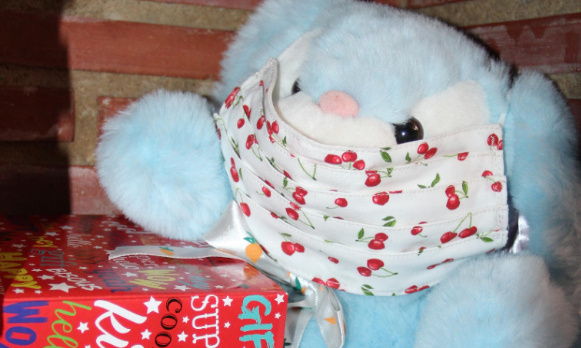 Aujourd’hui, le bâillon. Demain, le vaccin. Après-demain, les bons points pour citoyens sages : l'avenir c'est la puce