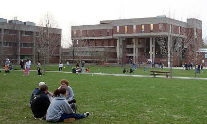 Les collèges, écoles et les lycées doivent être confinés !