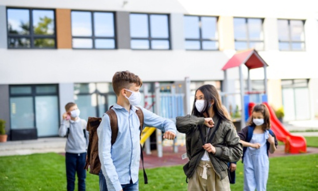 Non au retour des écoles, collèges et lycées pendant le confinement et oui à l'enseignement à distance