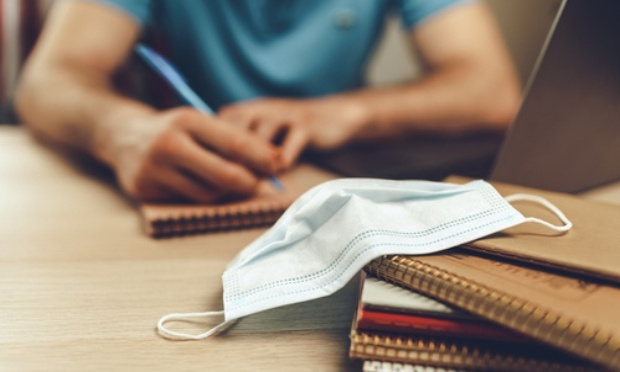Pour la fermeture des établissements scolaire en ce temps de crise sanitaire !