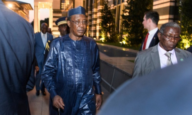 Pour le départ d'Idriss Deby