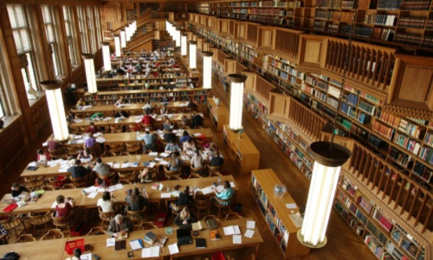 Stop à l'arnaque de l'enseignement à distance.
