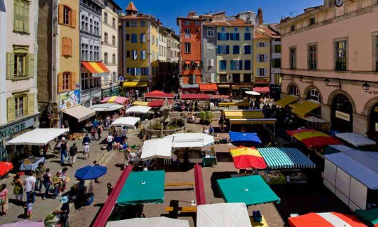 Le Puy-en-Velay : marché du samedi, priorité aux producteurs !