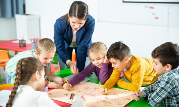 Classes surchargées : remplacement de l'enseignante en arrêt maladie
