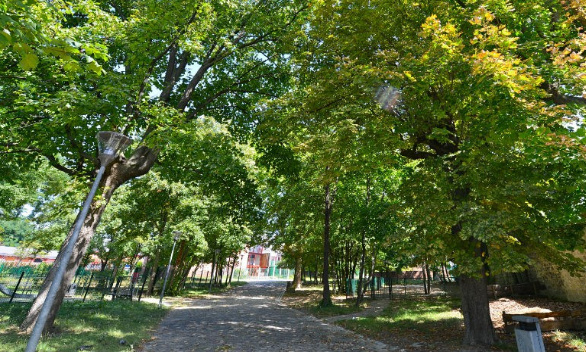 Pour l'aménagement du Square Jules Ferry