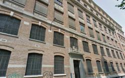 Classez l'immeuble rouge du Boulevard de la Villette !