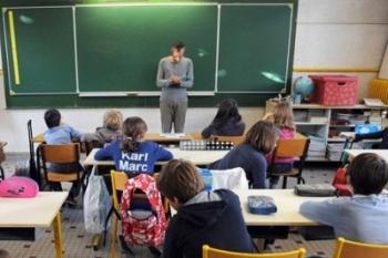 Non à la réforme des rythmes scolaires sur le mercredi matin