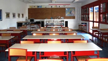 Contre la fermeture d’une classe dans le RPI de Henridorff !