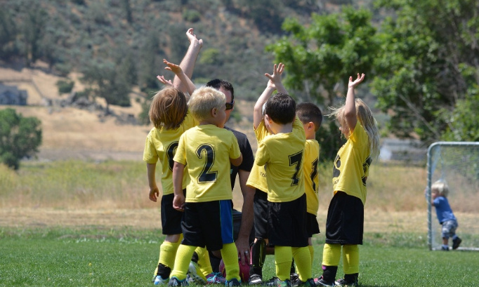 Pour la réouverture des infrastructures sportives de Ternoiscom pour les enfants