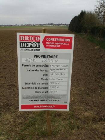 Non à l'installation de la ferme équine dans la Plaine des Périseaux !