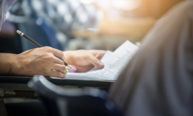 Report ou version distanciel des examens du Jeudi 17 Décembre