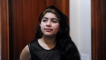 Non à l'aide juridictionnelle accordée à Leonarda et au retour de sa famille !