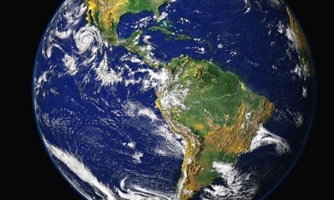 Changer le nom de la plan&egrave;te Terre pour l'appeller "La Maison"