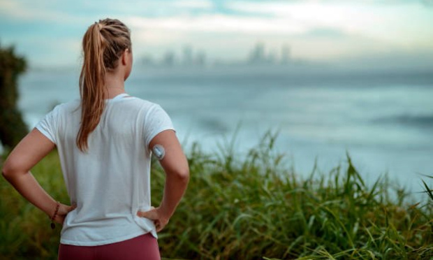 Pour le remboursement intégral des surcotes d'assurances de prêts sous convention AERAS.