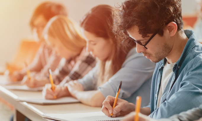 Pétition pour les partiels en distanciel