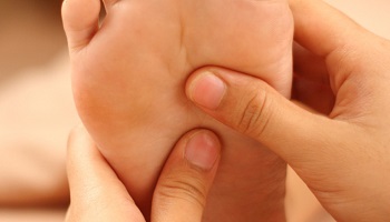 Pour le remboursement de la réflexologie plantaire