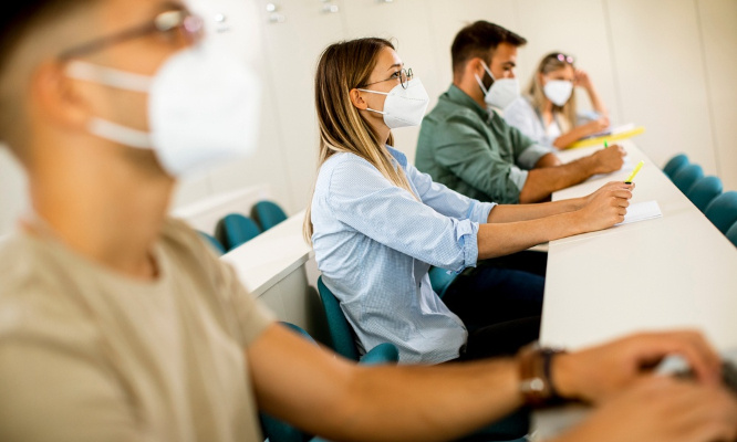 Non pour se rendre à l'ESTP pendant cette période de COVID
