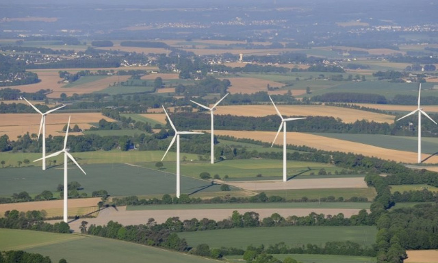 Stop aux éoliennes à Saint-Vran