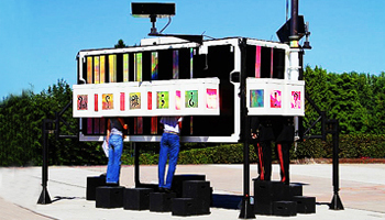 Sauvez l'œuvre d'art la Chambre de Lorentz, sculpture cybernétique mobile imaginée et conçue par Cyril Vachez