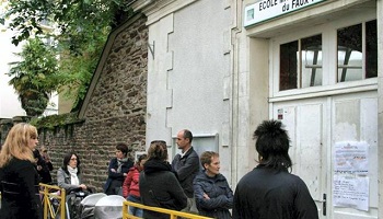 Pour un(e) enseignant(e) bilingue pour la moyenne section bilingue à la maternelle Faux Pont de Rennes !