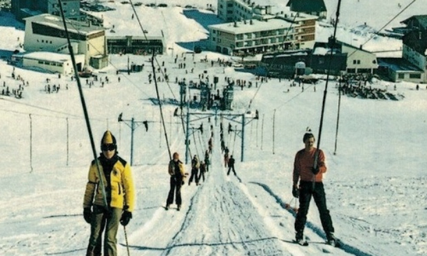 Rouvrez les remontées mécaniques dans les stations en Février 2021