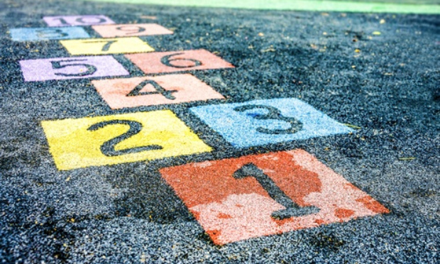 La cour de l’école n’est pas un jardin public
